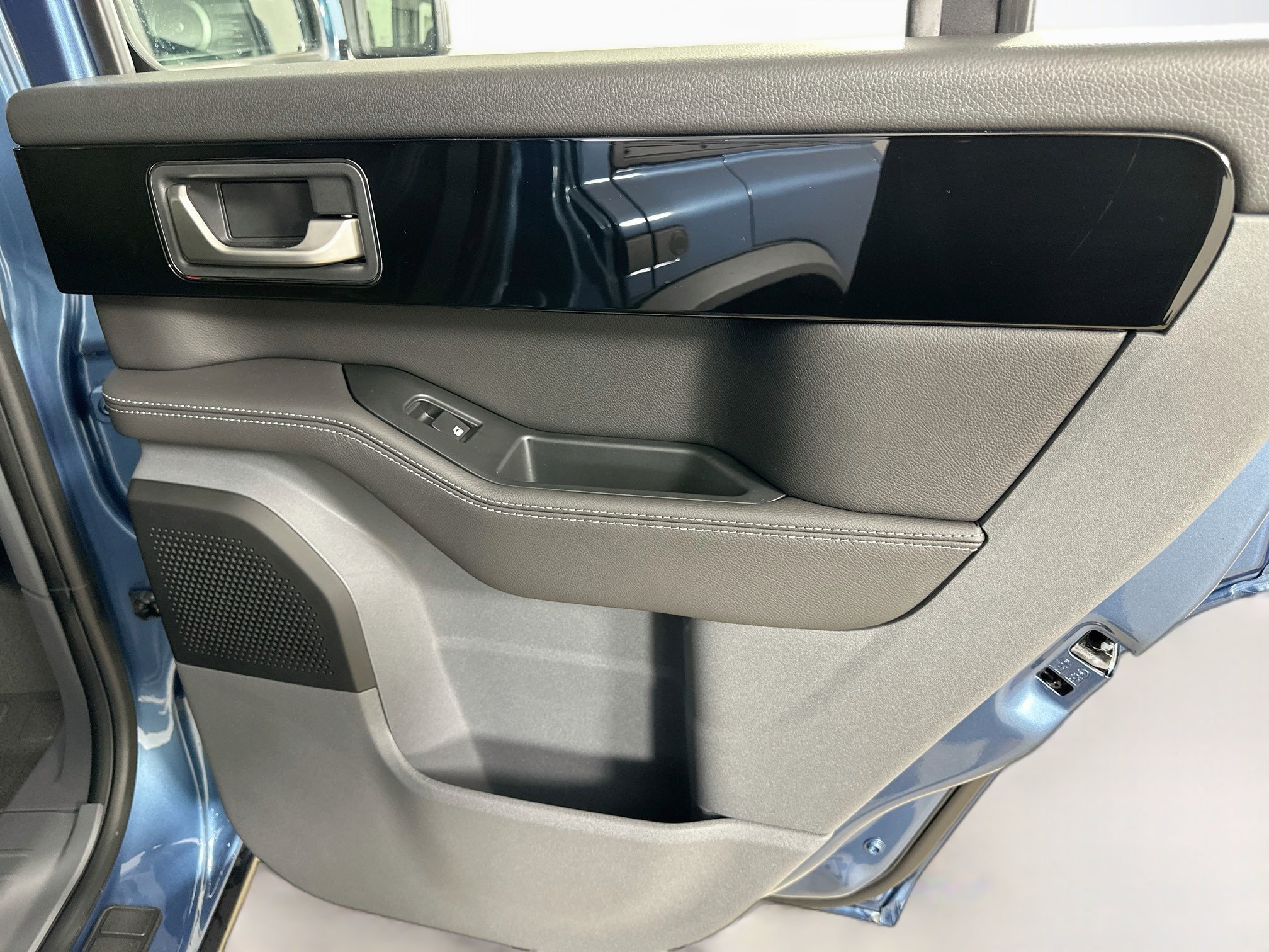 New 2026 INEOS Grenadier Station Wagon AWD/4WD image 44