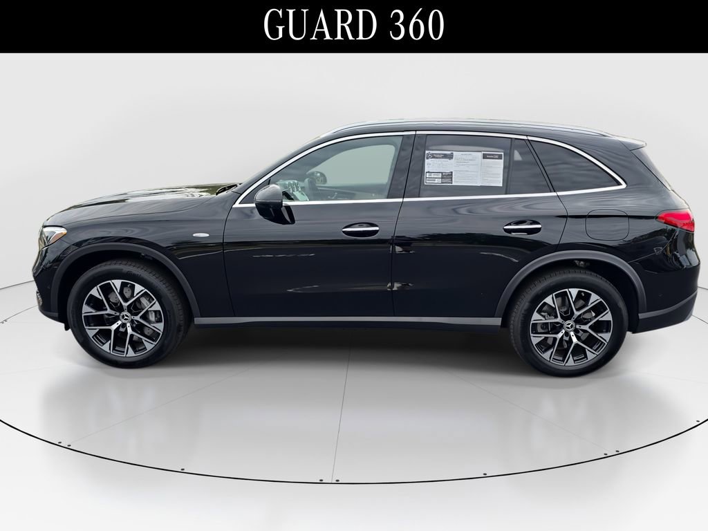 Used 2025 Mercedes-Benz GLC 350e 4MATIC image 9