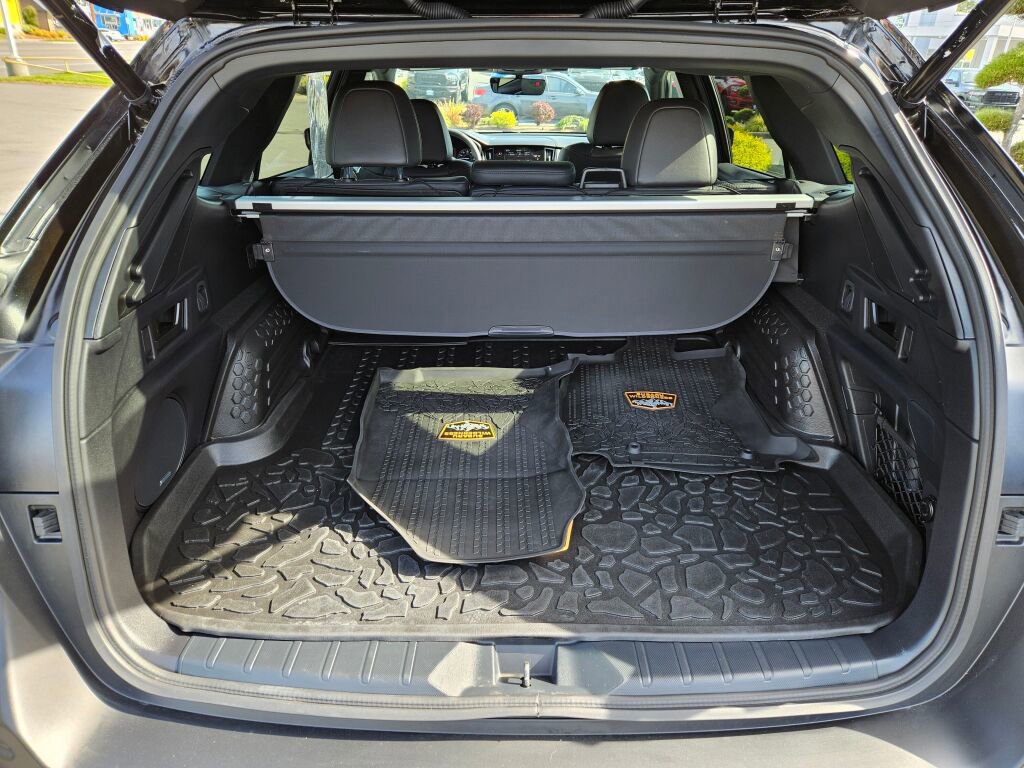 Used 2025 Subaru Outback Wilderness AWD/4WD image 13