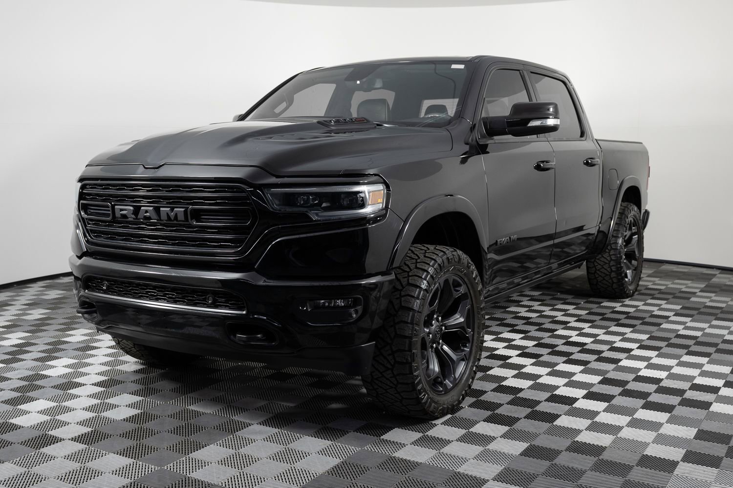Used 2020 RAM 1500 Limited w/ Black Appearance Package image 2