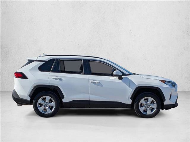 Used 2021 Toyota RAV4 XLE image 4