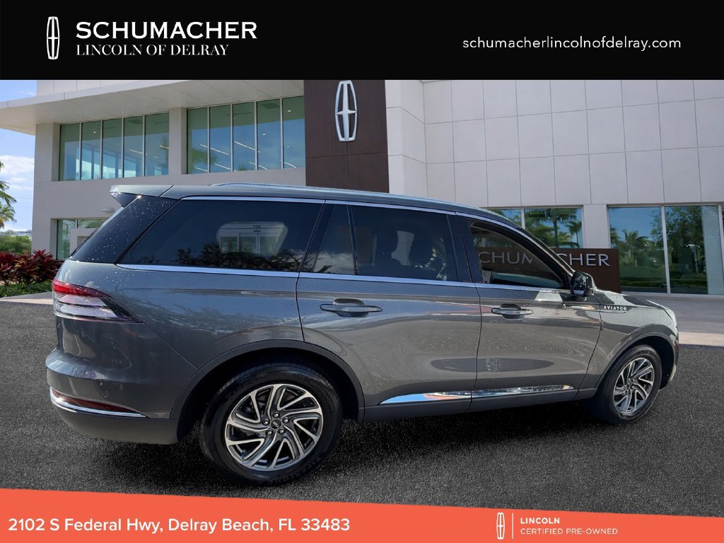 Certified 2023 Lincoln Aviator AWD w/ Class IV Trailer Tow Package image 7
