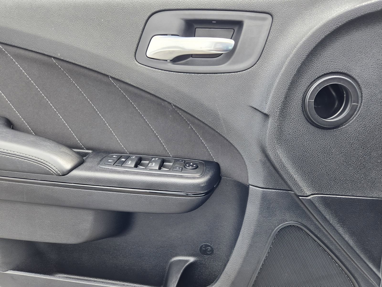 Used 2021 Dodge Charger R/T w/ Blacktop Package image 21