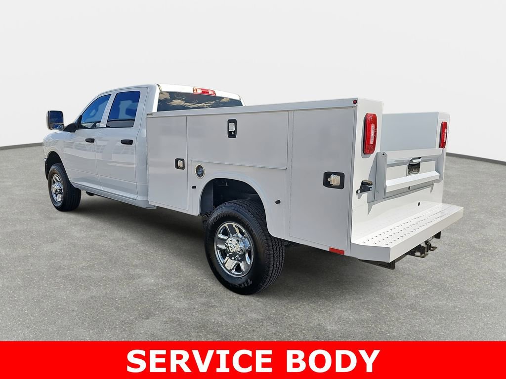 Used 2024 RAM 2500 Tradesman w/ Chrome Appearance Group image 7