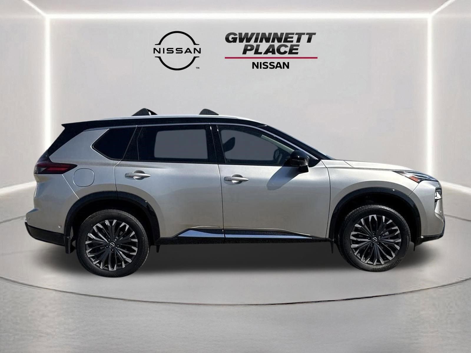 New 2026 Nissan Rogue Platinum image 6