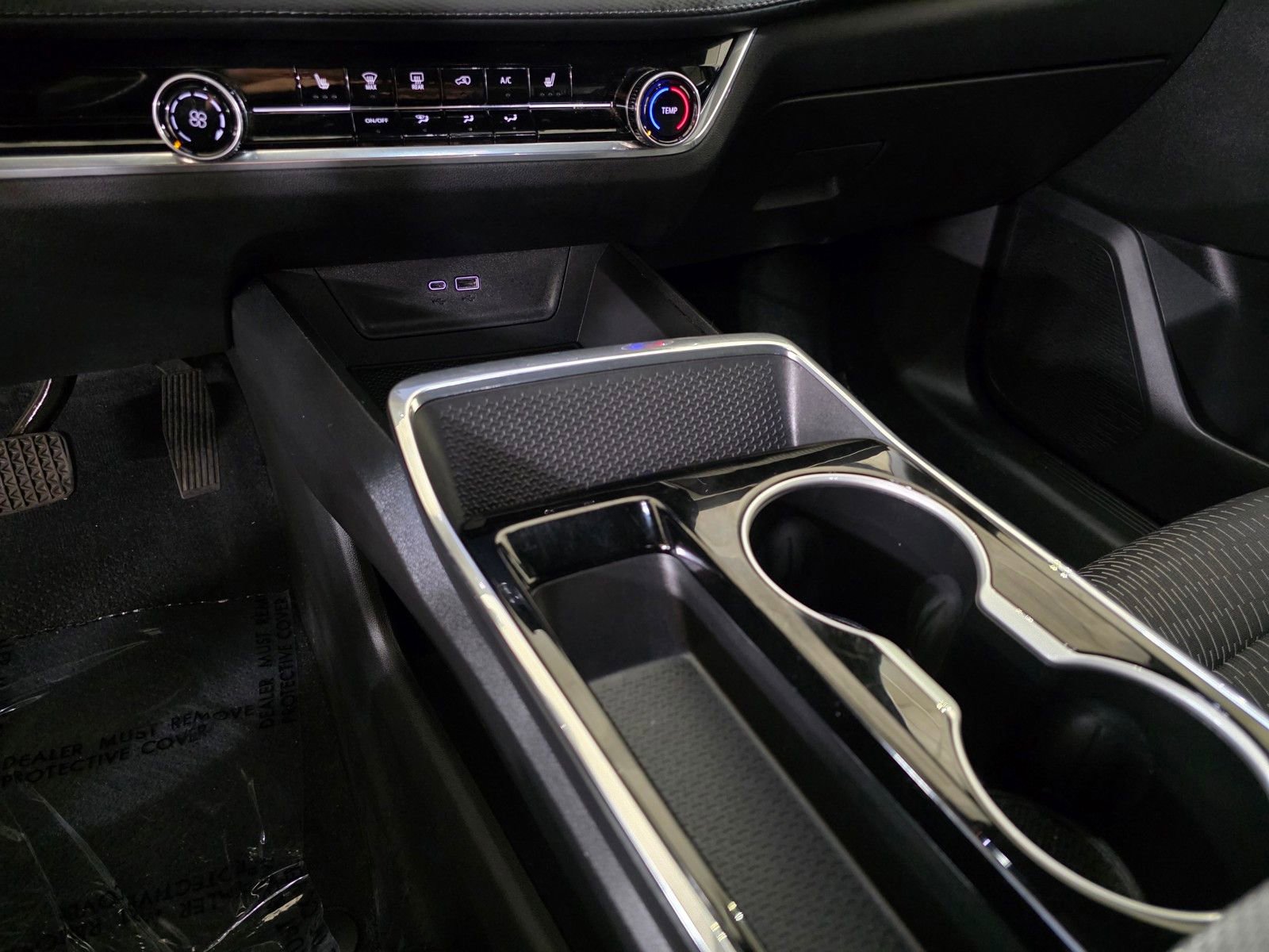 Used 2025 Chevrolet Equinox LT image 27