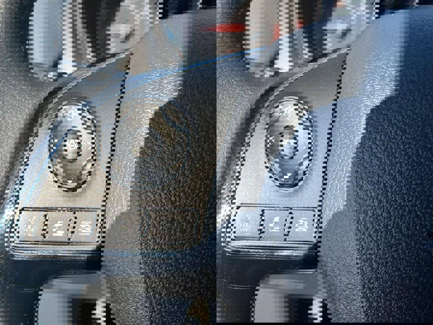 Used 2026 Mitsubishi Outlander Sport ES image 14