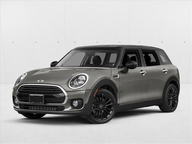 Used 2018 MINI Cooper Clubman FWD image 1