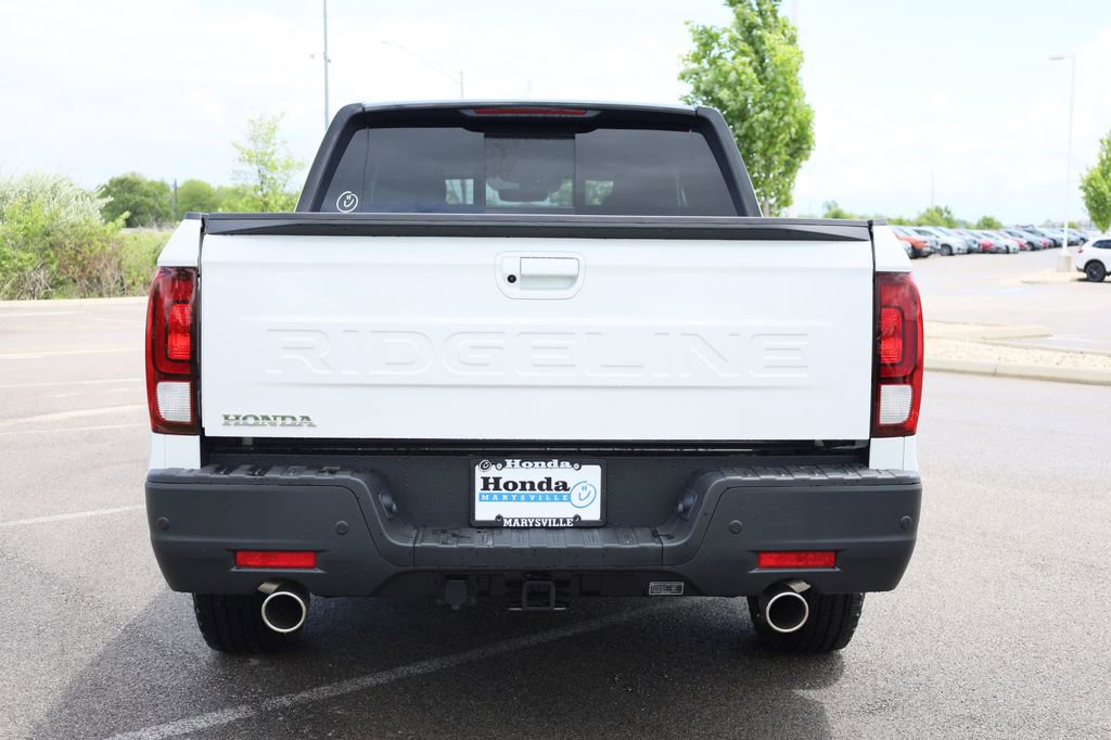 New 2026 Honda Ridgeline Black Edition image 5