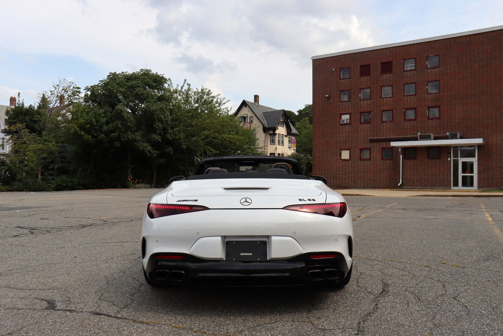 Used 2025 Mercedes-Benz SL 63 AMG 4MATIC image 33
