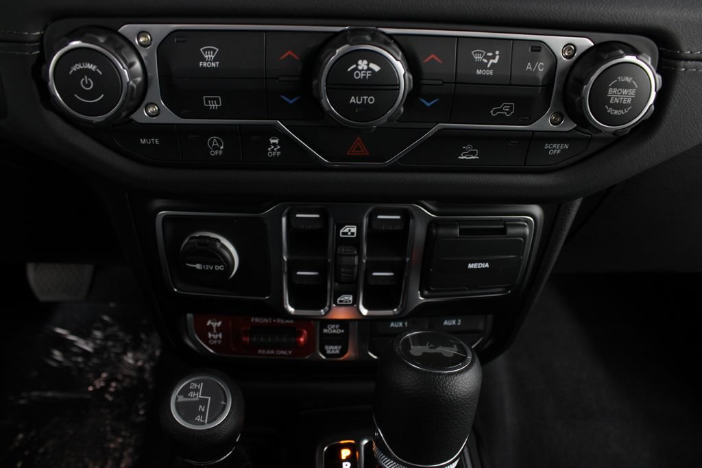 New 2026 Jeep Wrangler Unlimited Rubicon AWD/4WD image 6