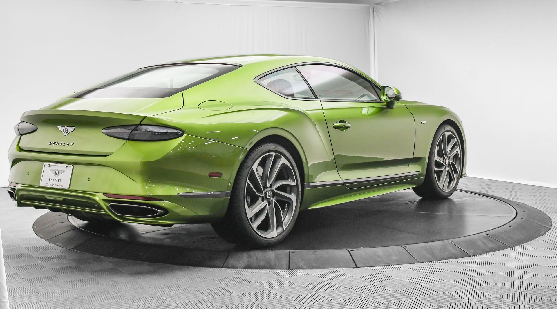 Used 2025 Bentley Continental GT Speed image 13