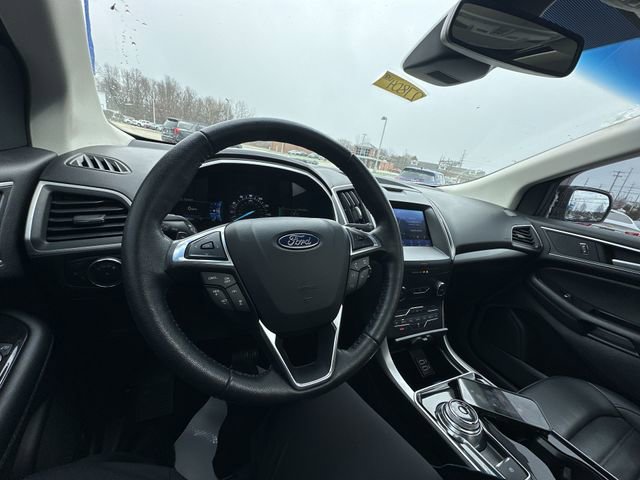 Used 2020 Ford Edge SEL w/ Convenience Package image 12