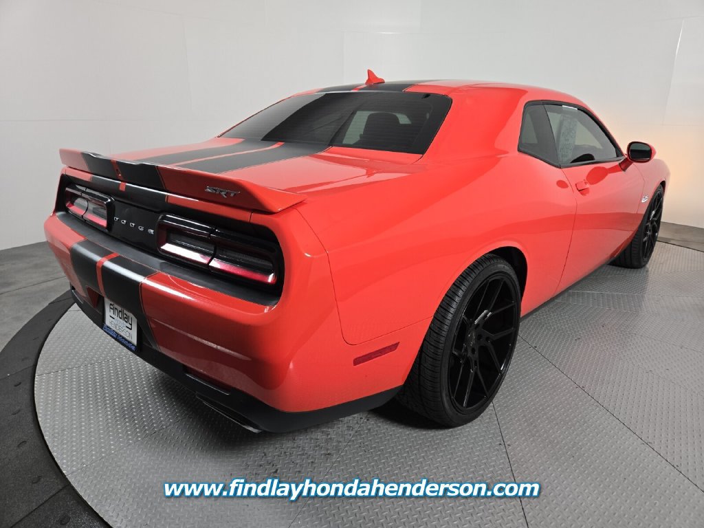 Used 2018 Dodge Challenger SRT RWD image 6