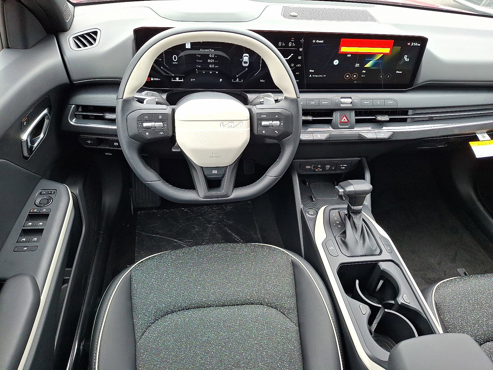 New 2025 Kia K4 GT-Line w/ GT-Line Sunroof Package image 7