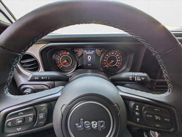 New 2025 Jeep Gladiator Sport image 11