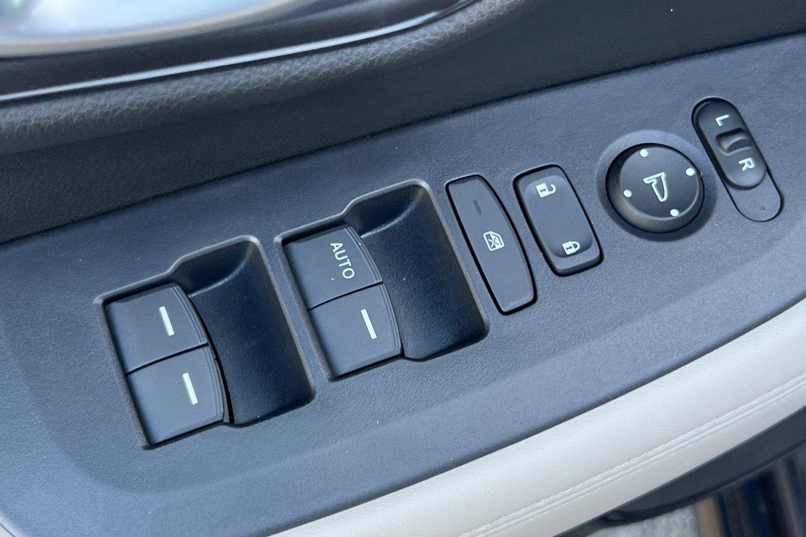 New 2026 Honda HR-V LX image 12