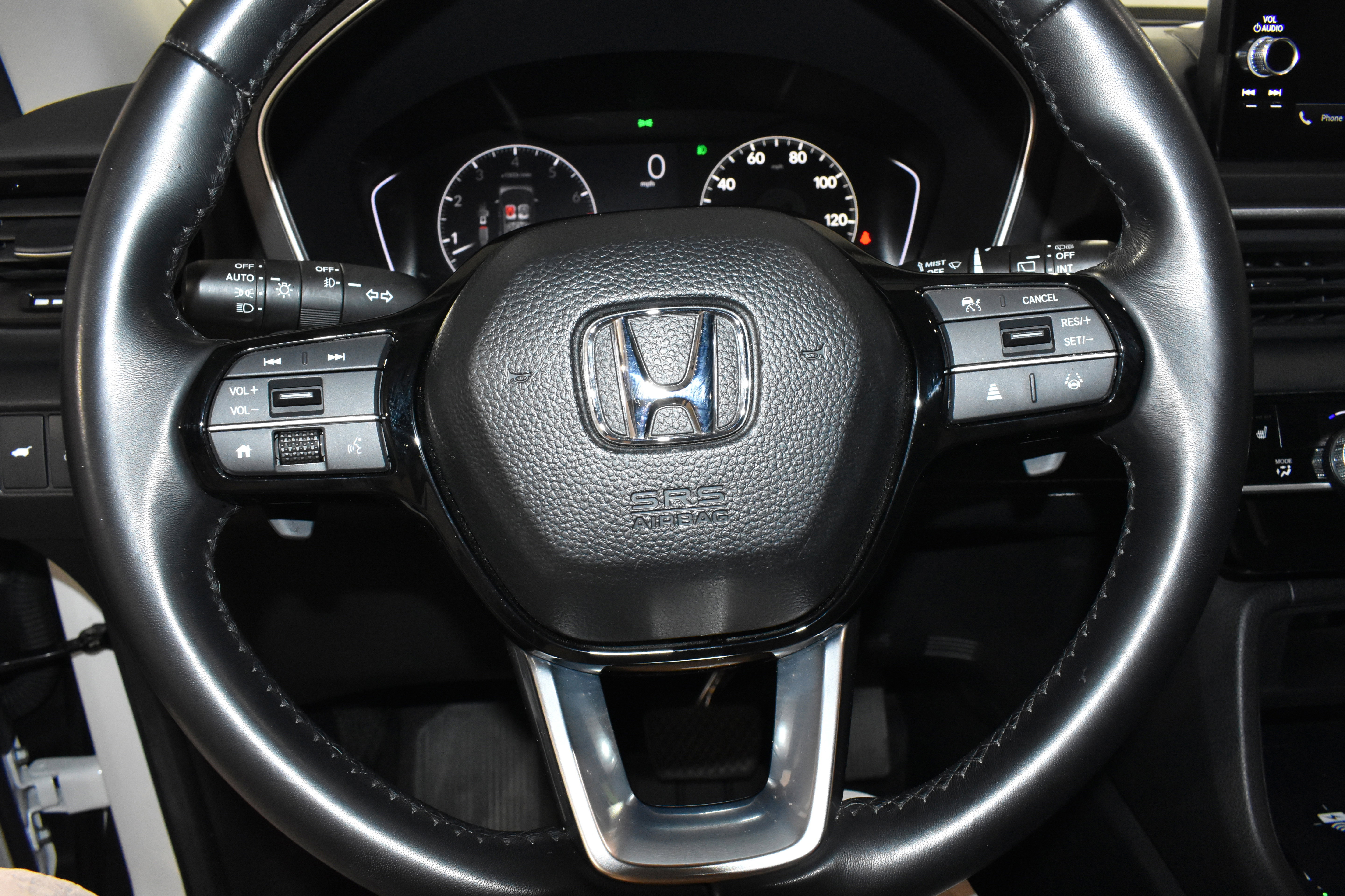 Used 2024 Honda Pilot EX-L image 12