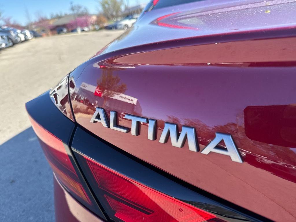 Used 2025 Nissan Altima 2.5 SL image 44