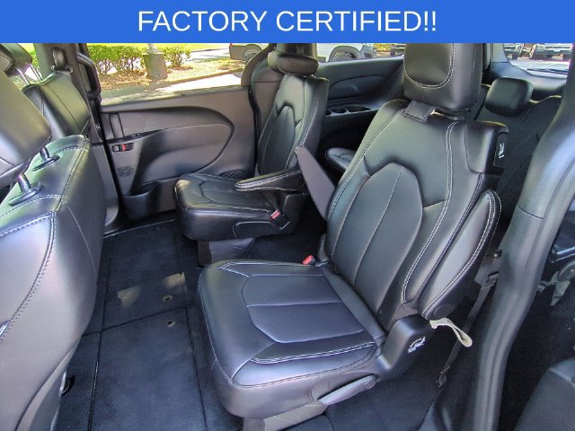 Certified 2026 Chrysler Pacifica Select FWD image 27