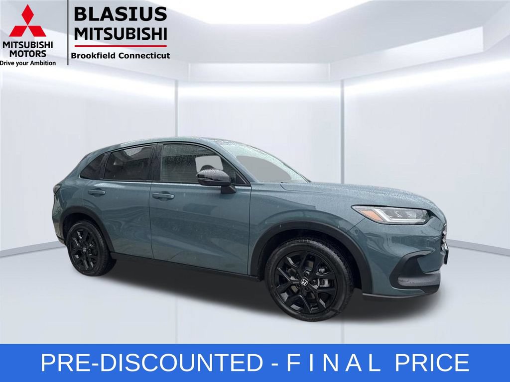 Used 2023 Honda HR-V Sport image 1