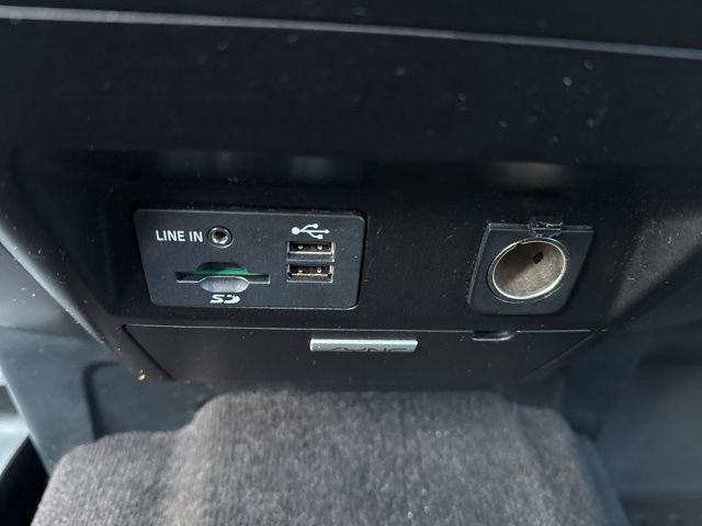 Used 2015 Ford F150 XLT w/ Equipment Group 302A Luxury image 24