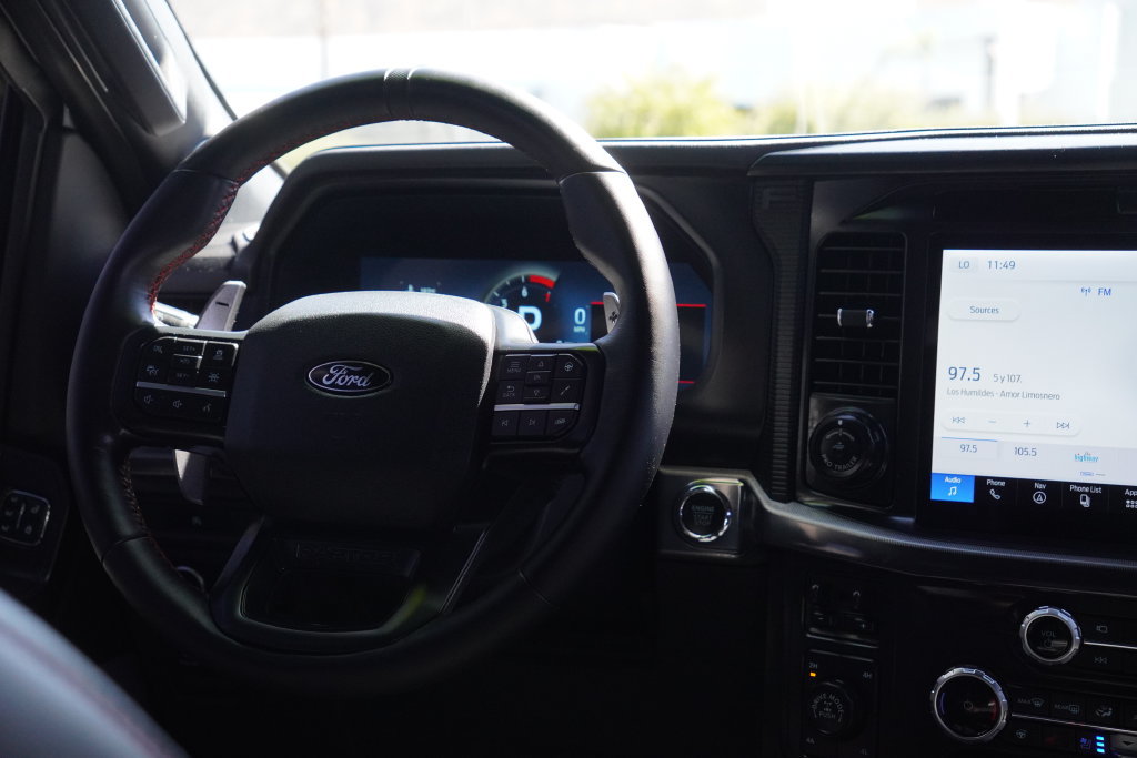 Used 2025 Ford F150 Raptor AWD/4WD image 40