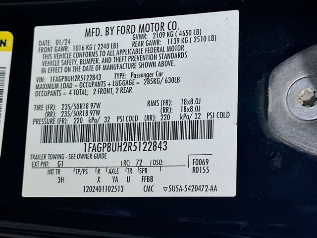 Used 2024 Ford Mustang Premium RWD image 31