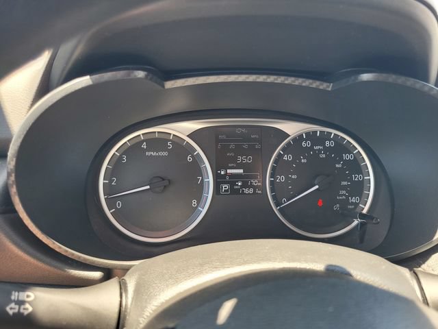 Used 2024 Nissan Versa S w/ Trunk Package FWD image 29