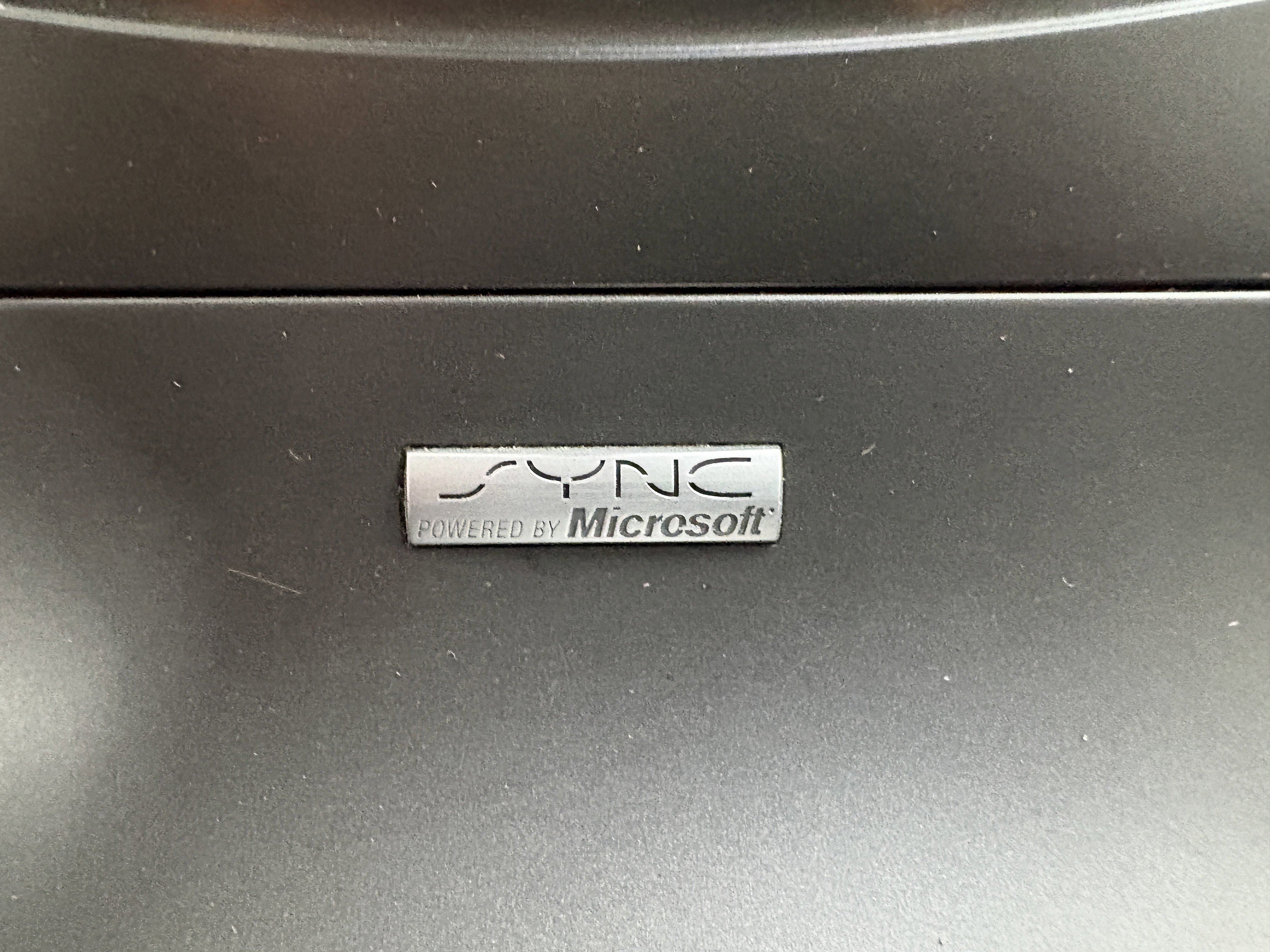 Used 2013 Lincoln MKT AWD image 19