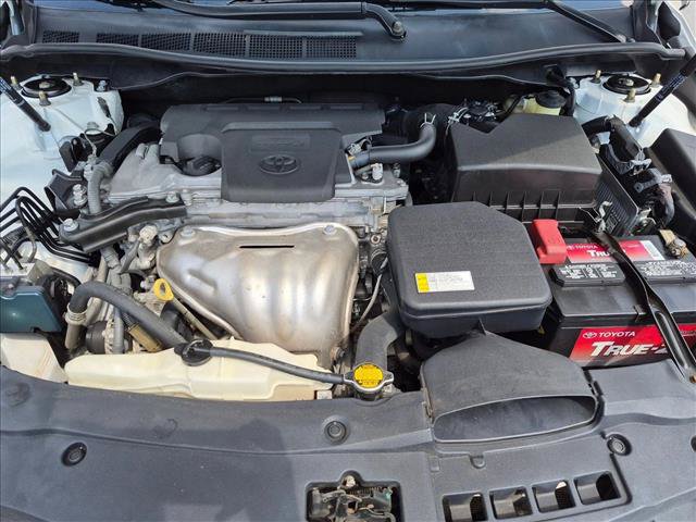 Used 2016 Toyota Camry SE FWD image 21