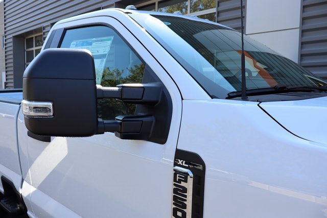 New 2026 Ford F250 XL w/ XL Chrome Package image 16