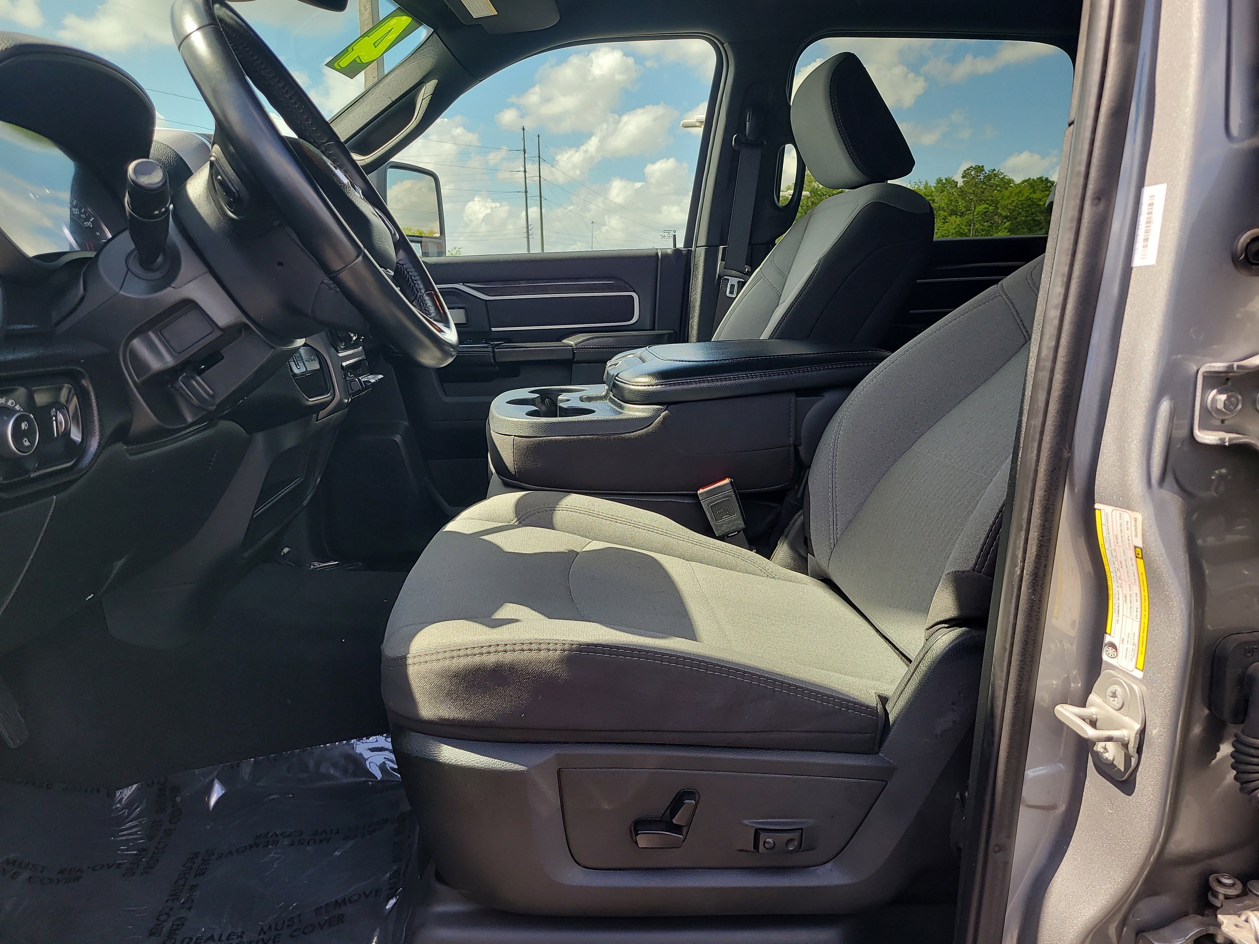 Used 2024 RAM 2500 Big Horn image 17