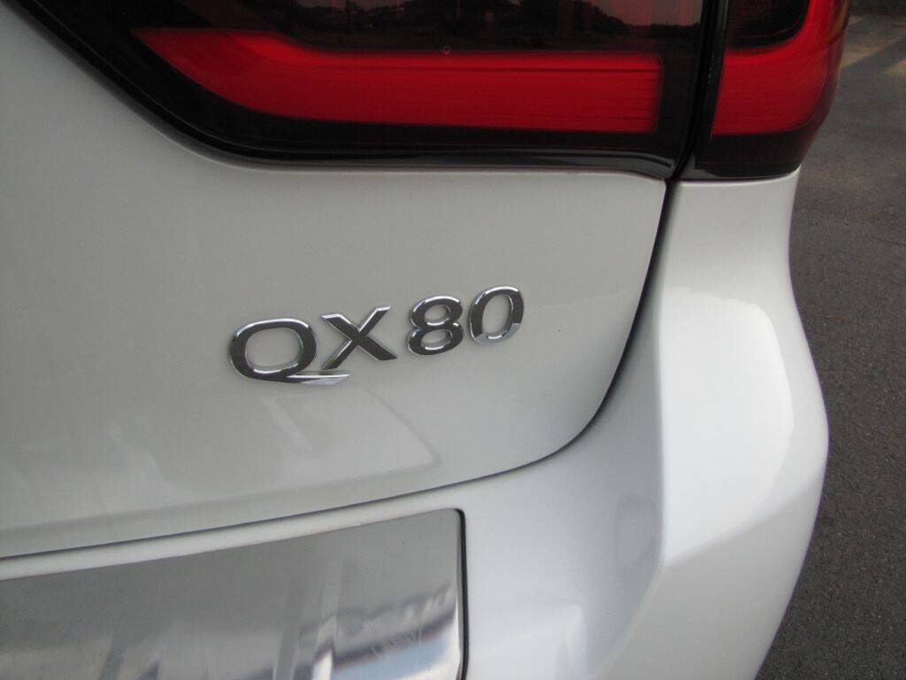 Used 2023 INFINITI QX80 Luxe w/ Cargo Package AWD/4WD image 30
