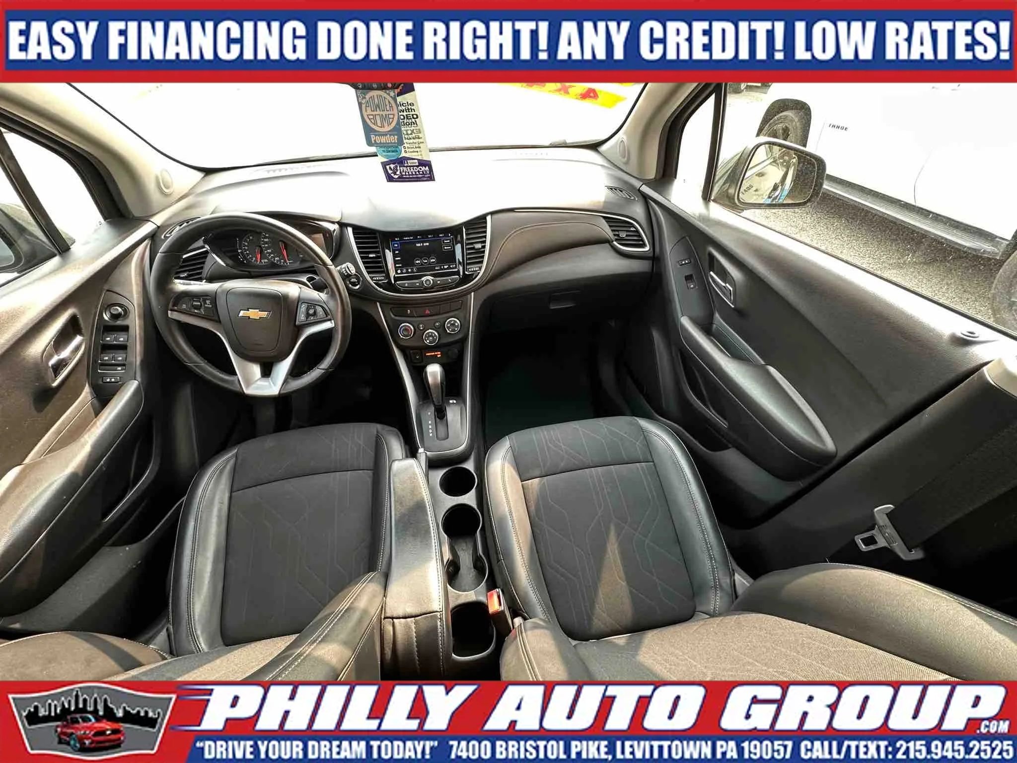 Used 2018 Chevrolet Trax LT w/ LT Convenience Package image 11