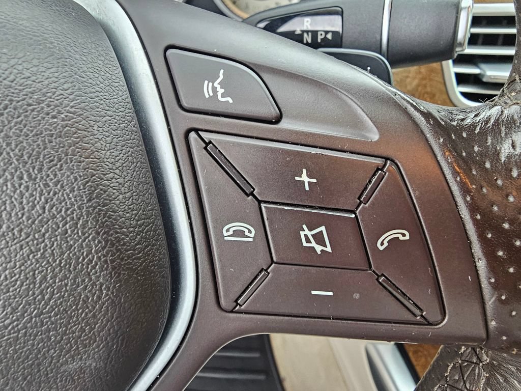 Used 2016 Mercedes-Benz E 350 Sedan image 21