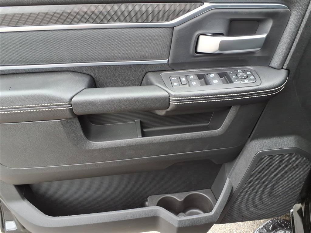 New 2026 RAM 2500 Big Horn AWD/4WD image 20