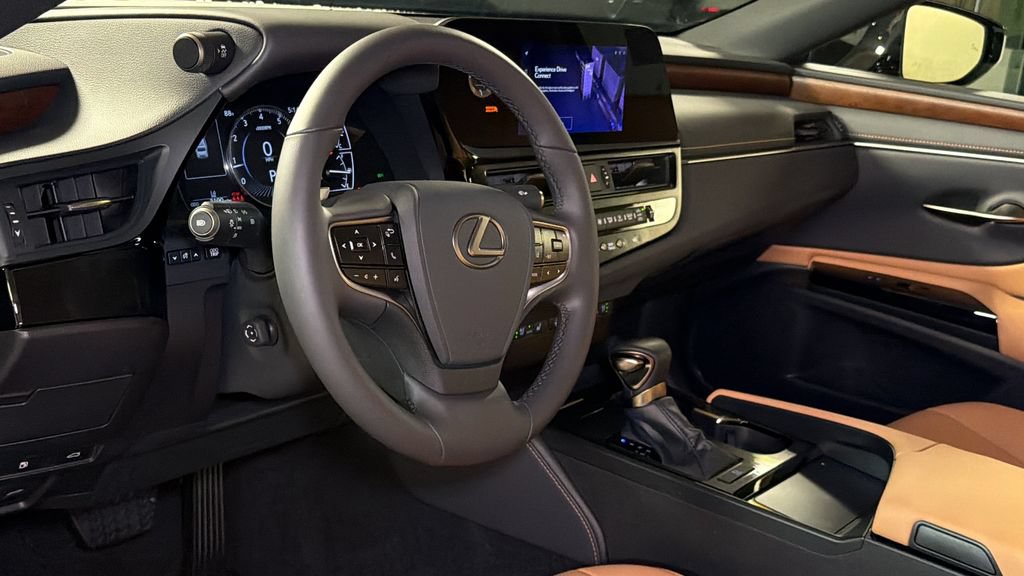 Certified 2024 Lexus ES 350 w/ Premium Package FWD image 20