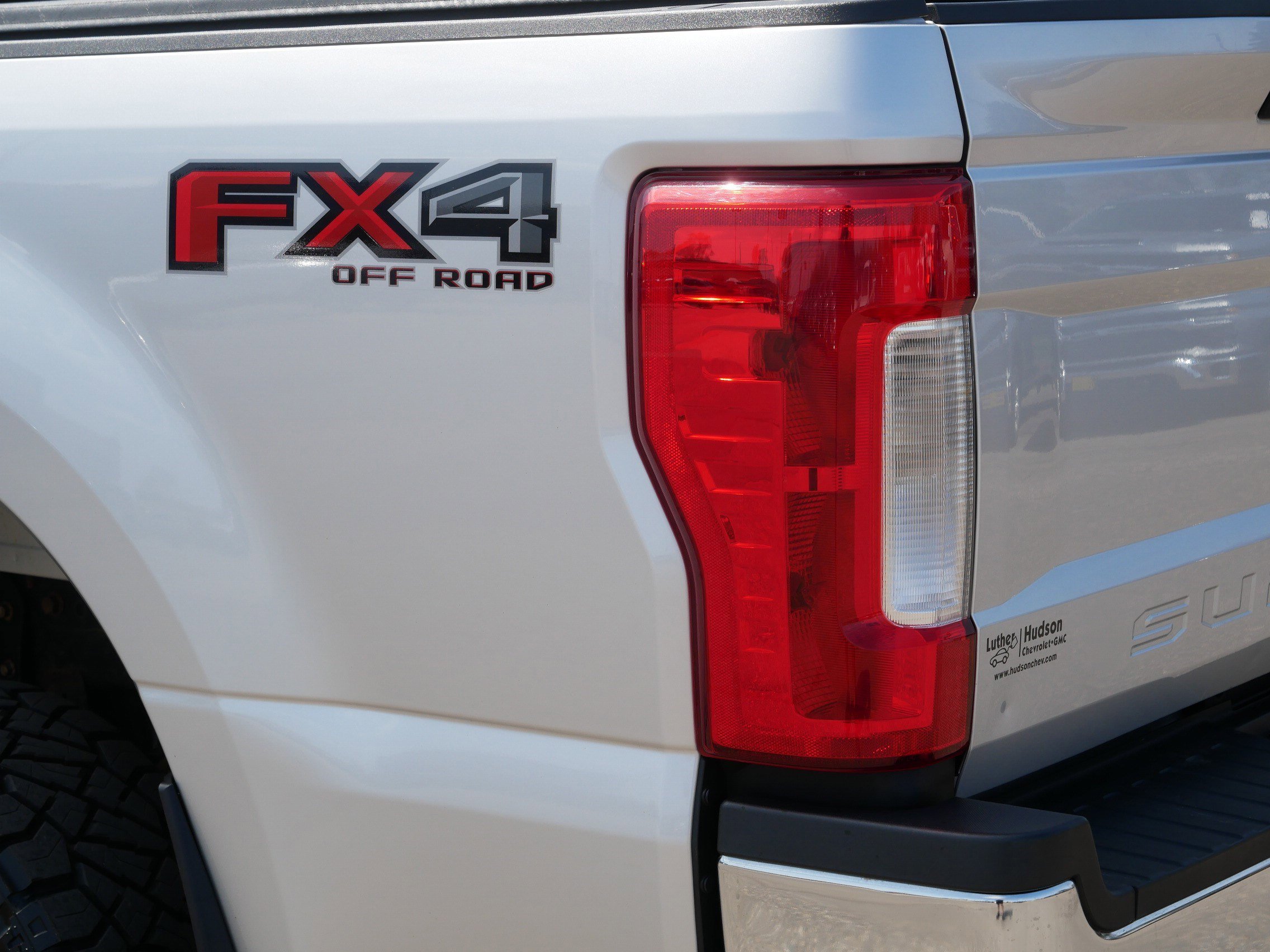 Used 2019 Ford F250 Lariat w/ Lariat Ultimate Package AWD/4WD image 17