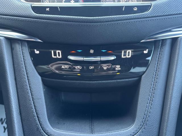 Certified 2023 Cadillac XT5 Luxury FWD image 43