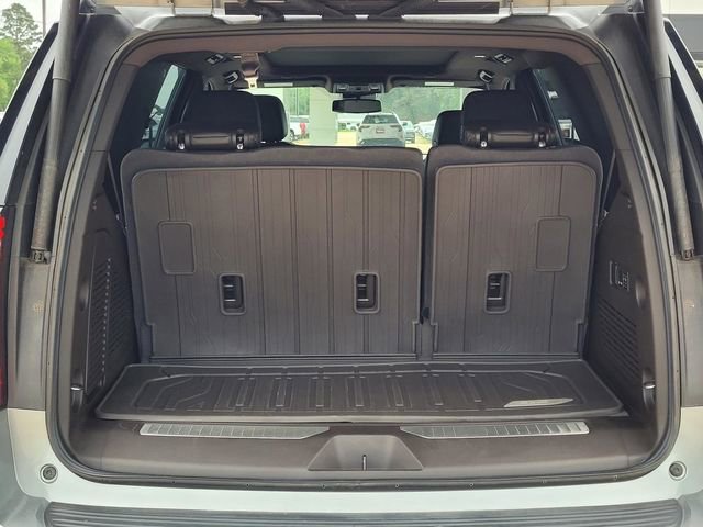 Used 2023 GMC Yukon Denali w/ LPO, Floor Liner Package image 11