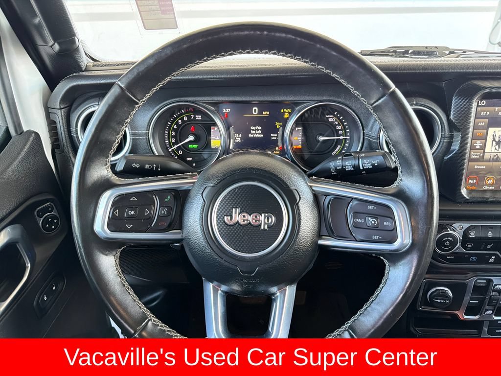 Used 2022 Jeep Wrangler Unlimited Sahara w/ Cold Weather Group AWD/4WD image 14