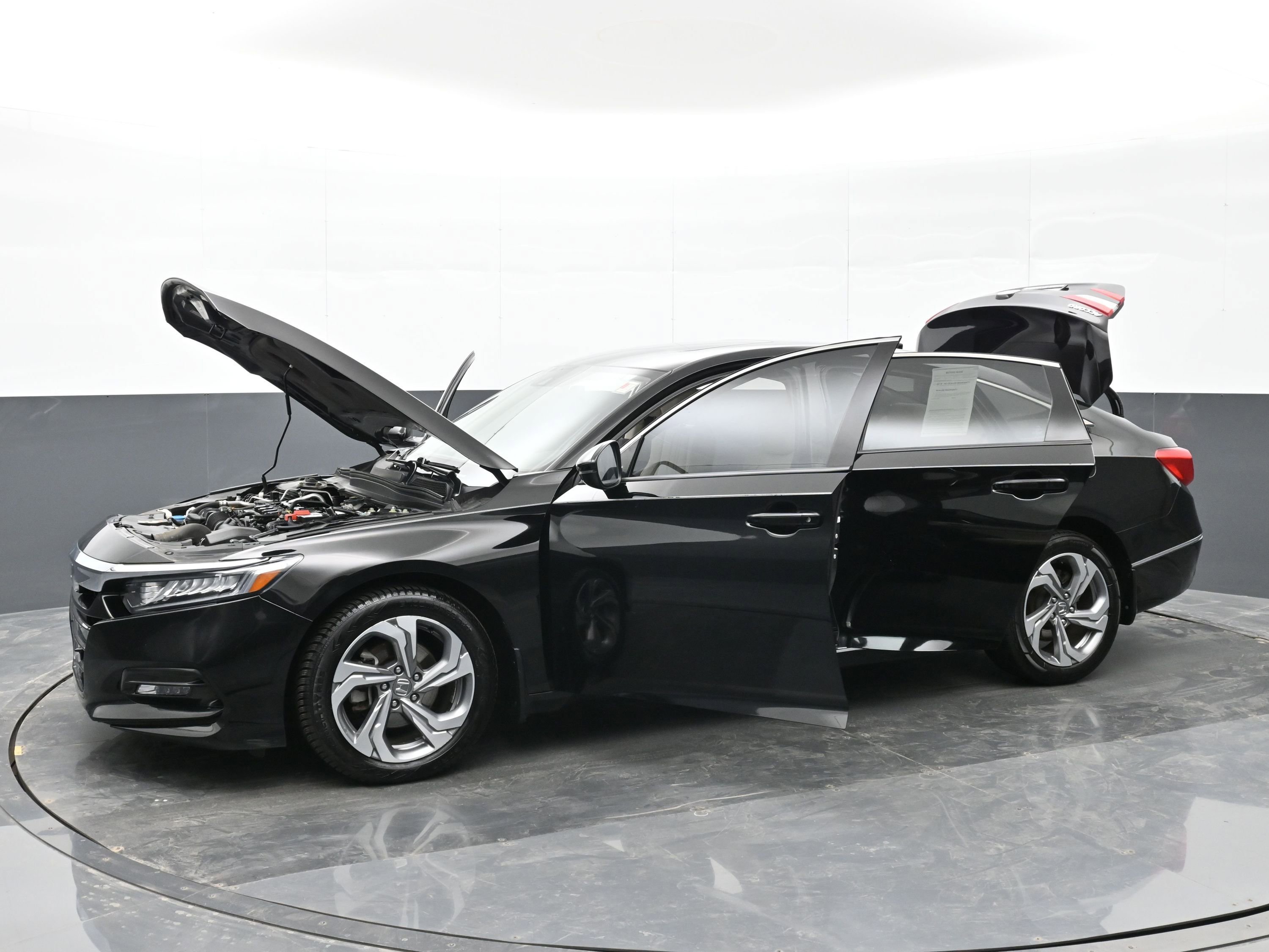 Used 2018 Honda Accord EX-L image 49