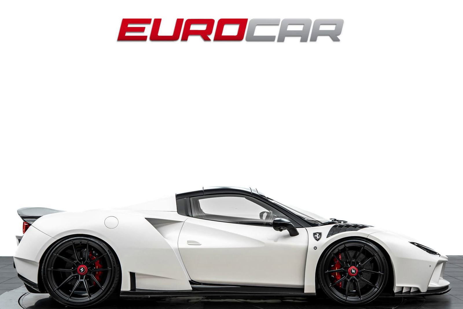 Used 2022 Ferrari F8 Tributo RWD image 8