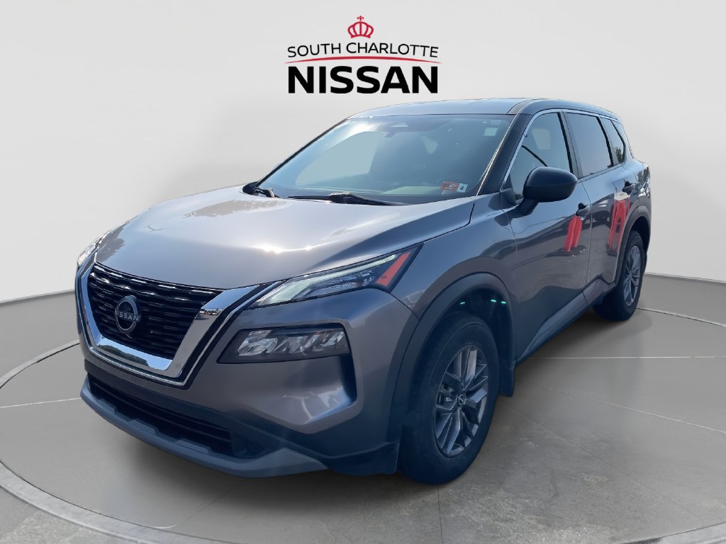 Used 2023 Nissan Rogue S FWD image 3