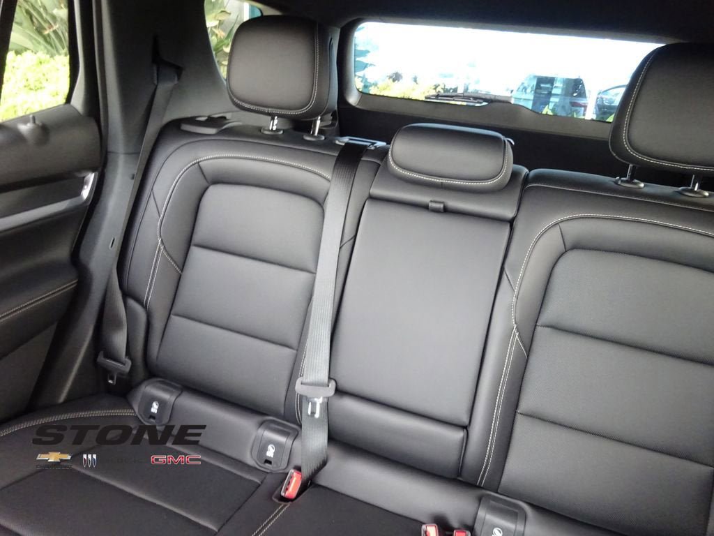 New 2026 GMC Terrain Elevation w/ Elevation Premium Package FWD image 14