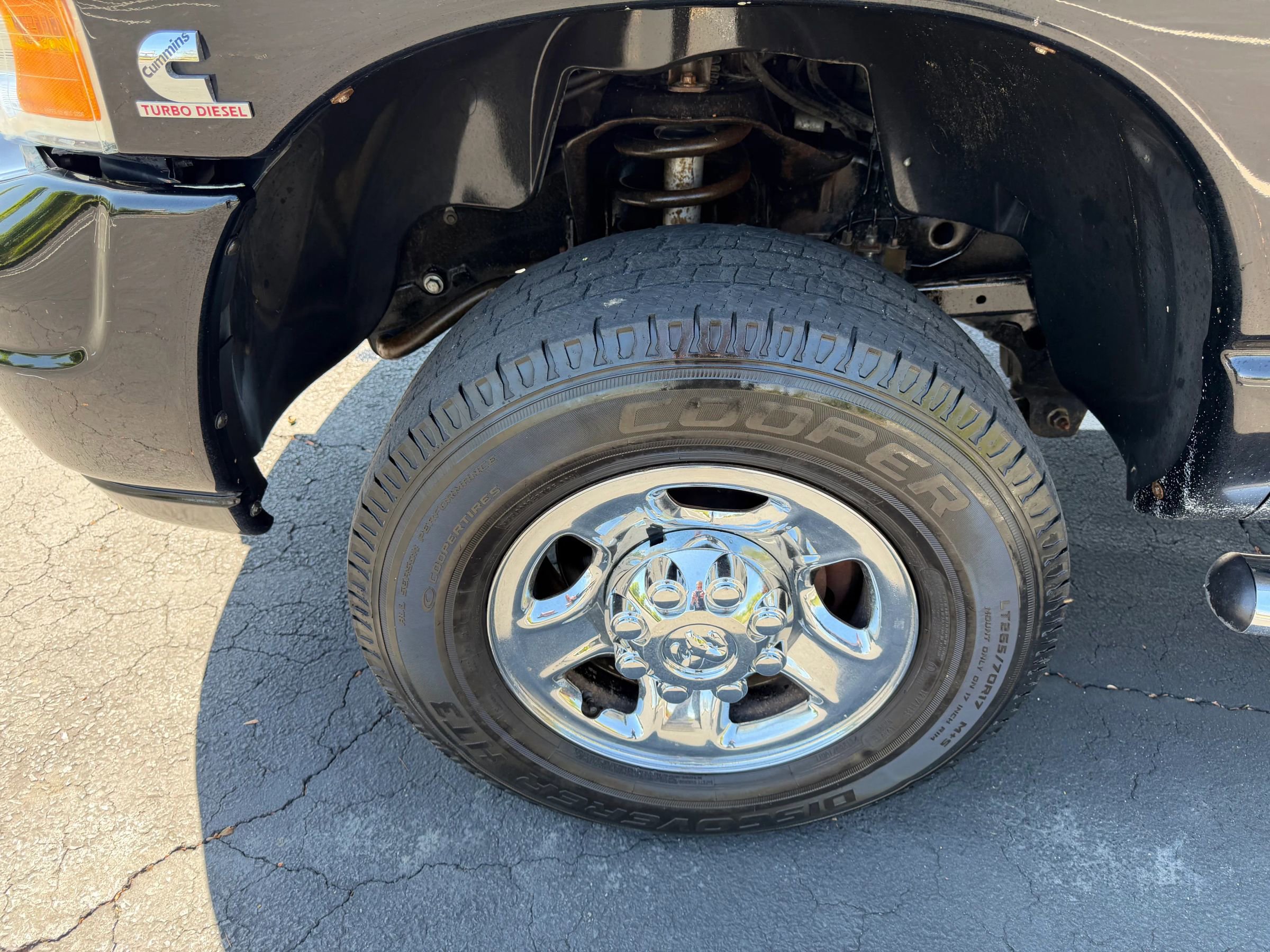 Used 2005 Dodge Ram 2500 Truck SLT image 11