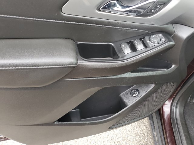 Used 2023 Chevrolet Traverse LT FWD image 20