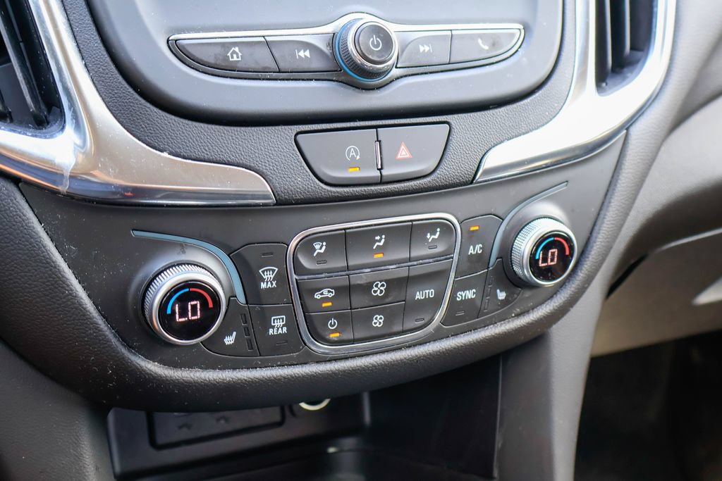 Used 2024 Chevrolet Equinox LT w/ LPO, Blackout Package FWD image 14