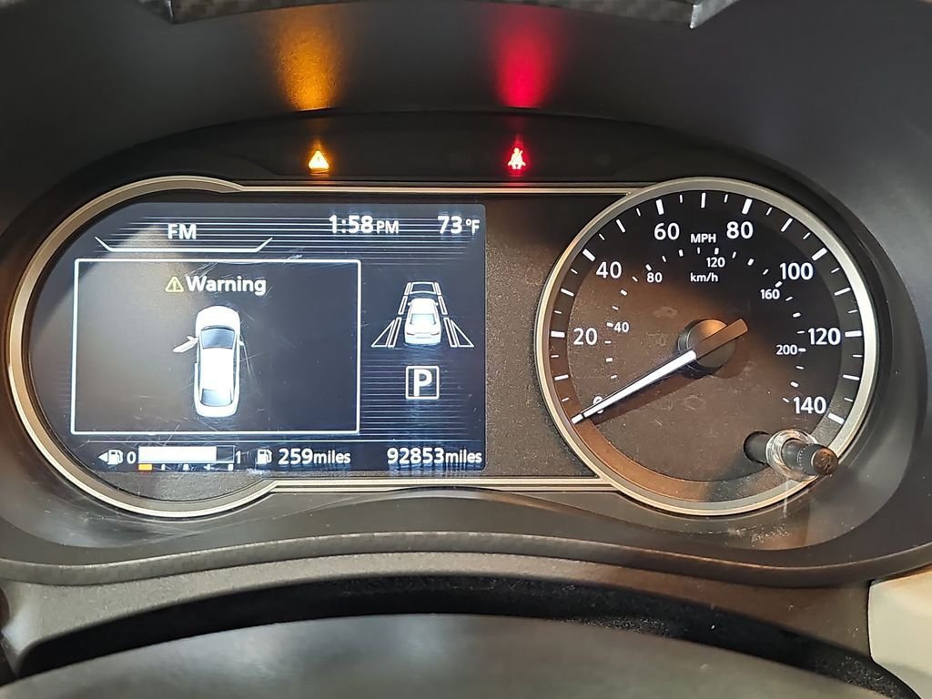 Used 2021 Nissan Versa SV FWD image 21